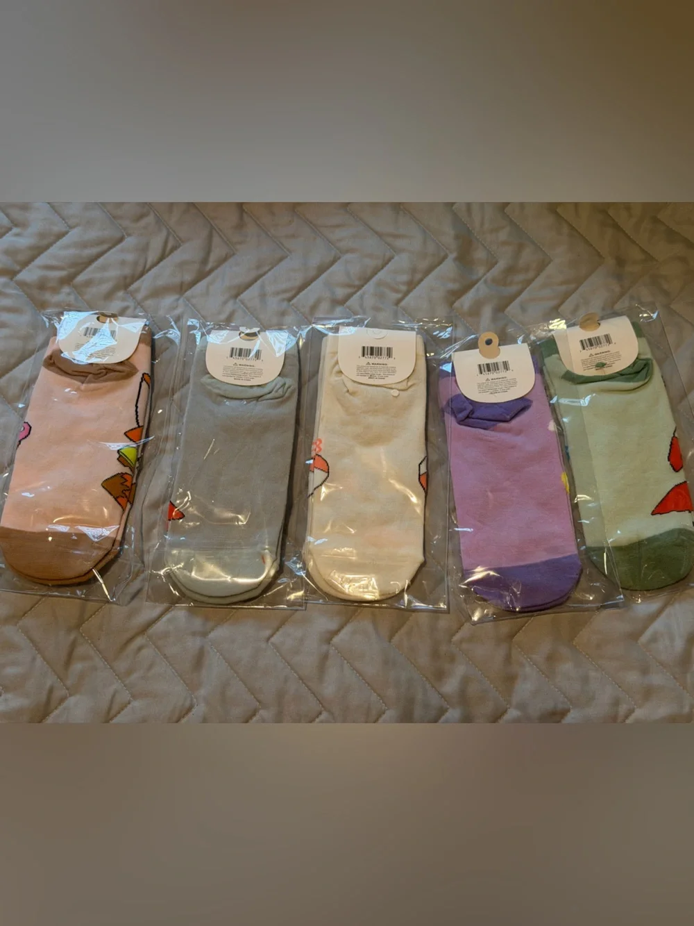 5 Adult Cartoon Animal Socks - Bunny & Fox Assortment